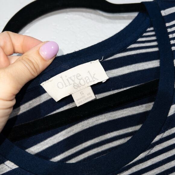 Olive‎ & Oak Navy Stripe Coastal Jersey Knit Dress Size Small - Picture 4 of 6
